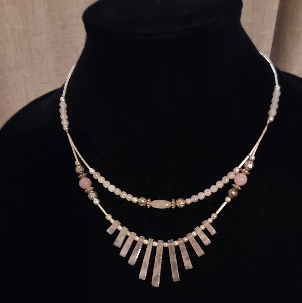 🌺 NEW Handcrafted Indian Silver & Rose Quartz Crystal Necklace